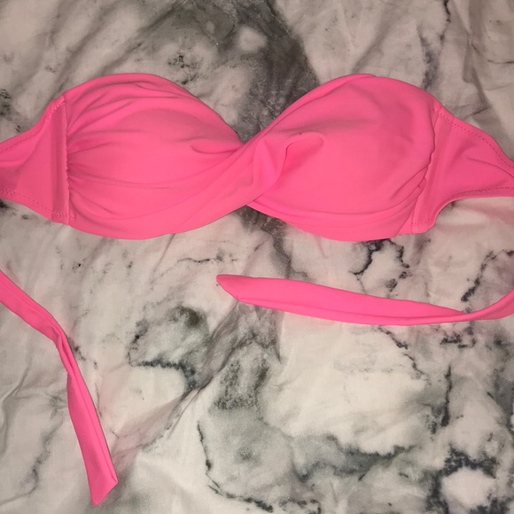 💘HOT PINK BATHING SUITE TOP - Picture 2 of 6